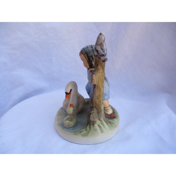 Hummel Goebel figurine Feathered Friends #344 Mother's Day gift collectible - Picture 2 of 8